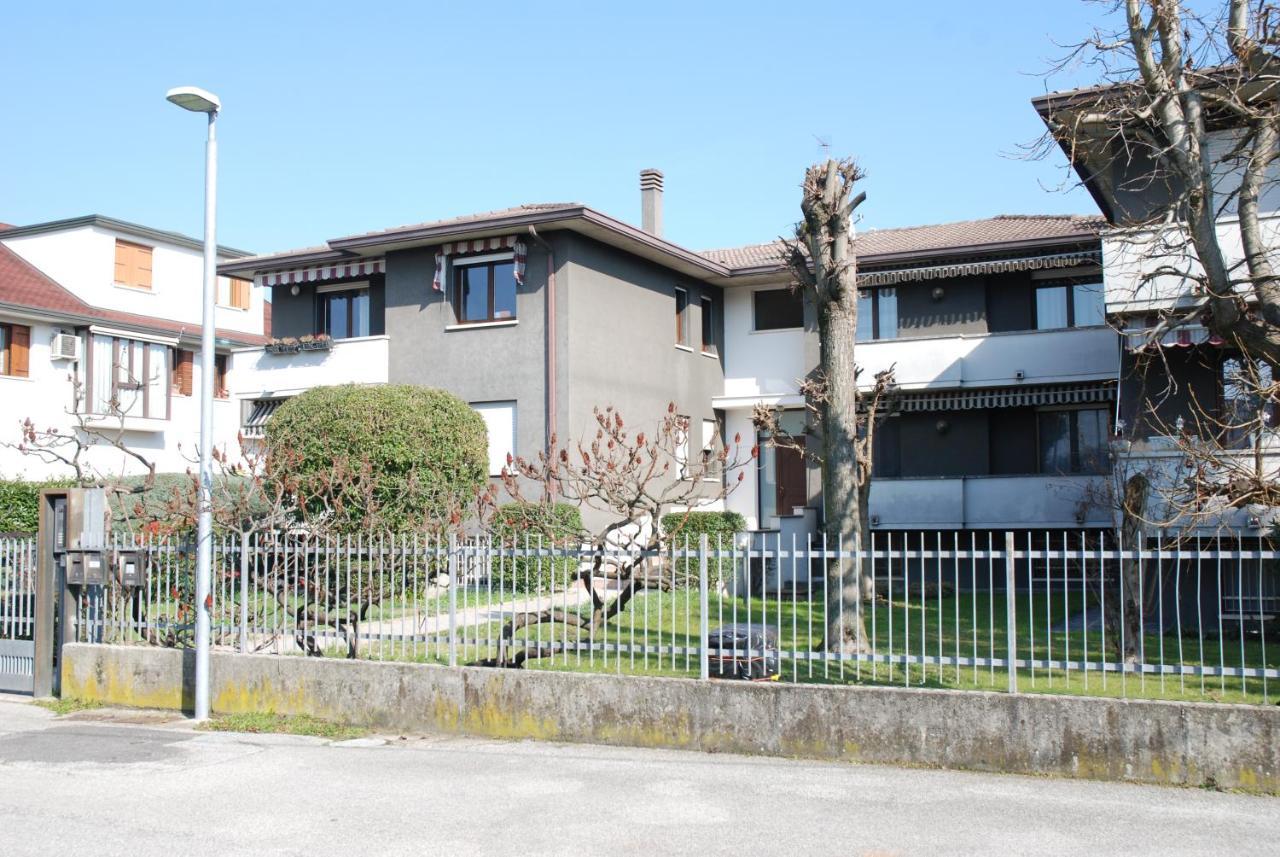 Appartamento Vera Ponte San Nicolò 外观 照片